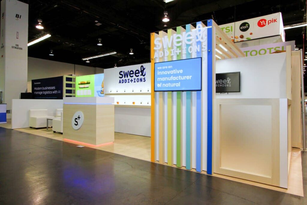 Orlando trade show booth rental for Sweet Additions with colorful panels